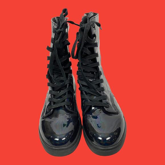 black vegan leather lace up boots glossy flat sole size 7 witchcore - Picture 2 of 8